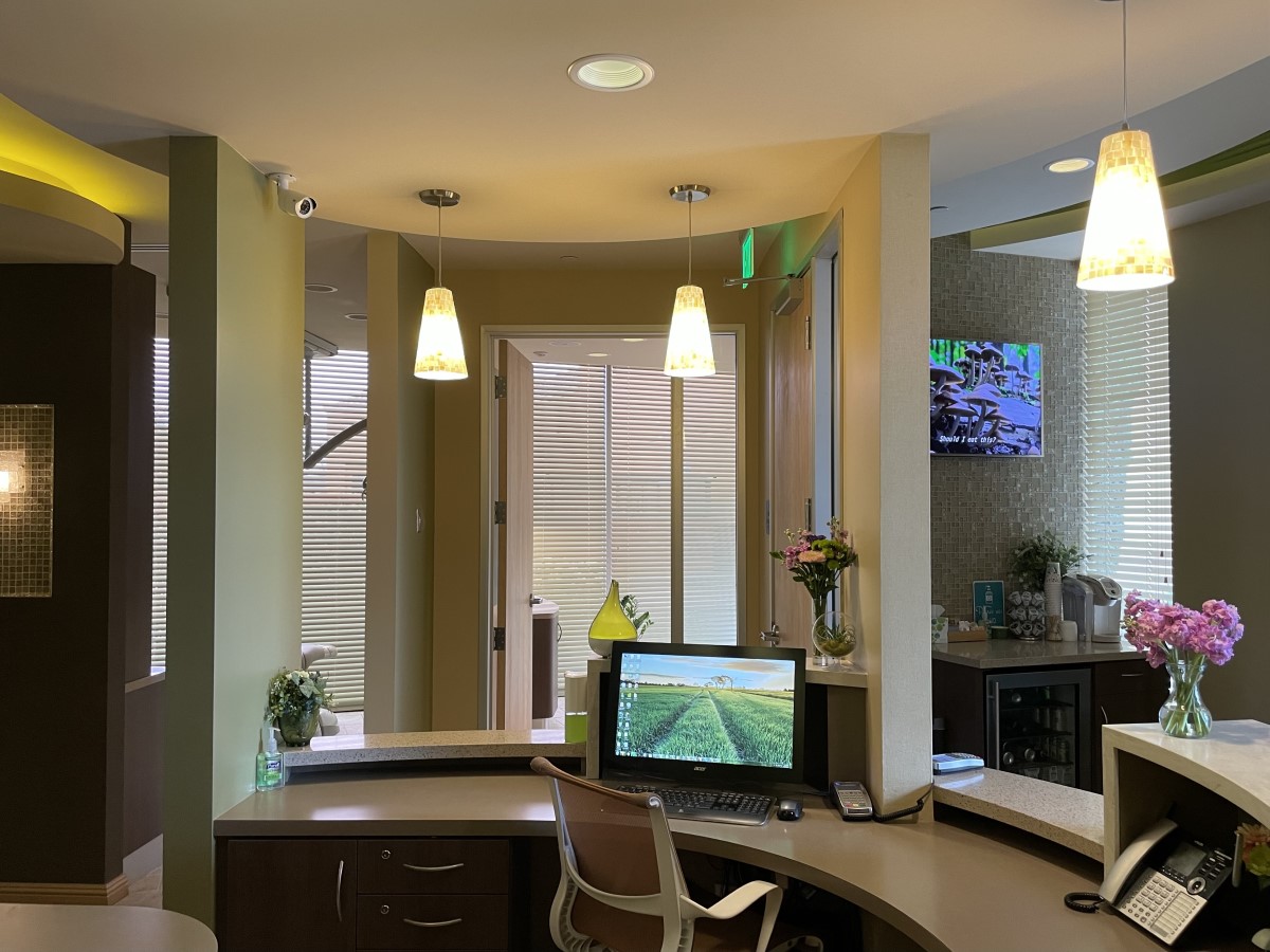 San-Jose-Dental-Office-cutting-edge-dental-reception-area